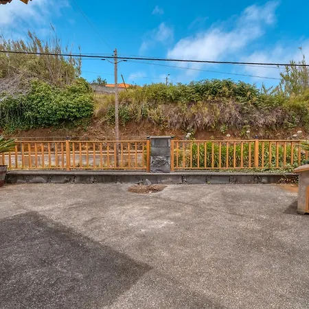 Сasa de vacaciones Casa Levada Dos By *