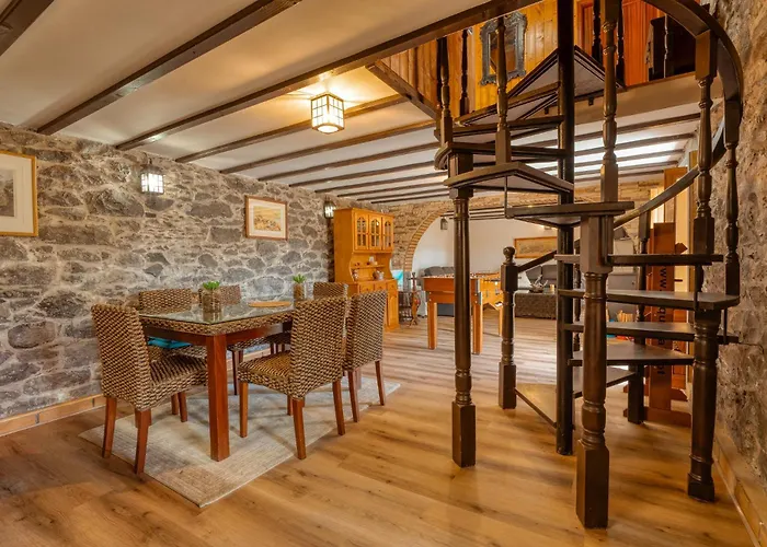 Casa Levada Dos By * Prazeres